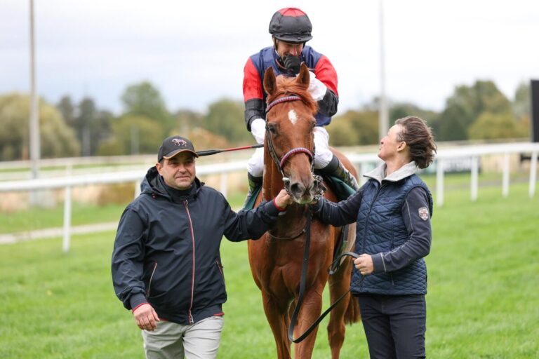 Zurück an der Erfolgsstätte: Hamilton siegt zum 4. Mal in Dortmund