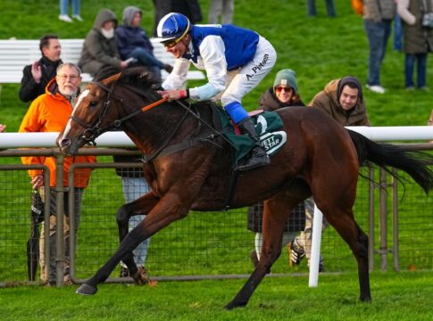 Ally McMagic letzte Saisonsiegerin in Hannover Ally Mcmagic siegt unter Alexander Pietsch