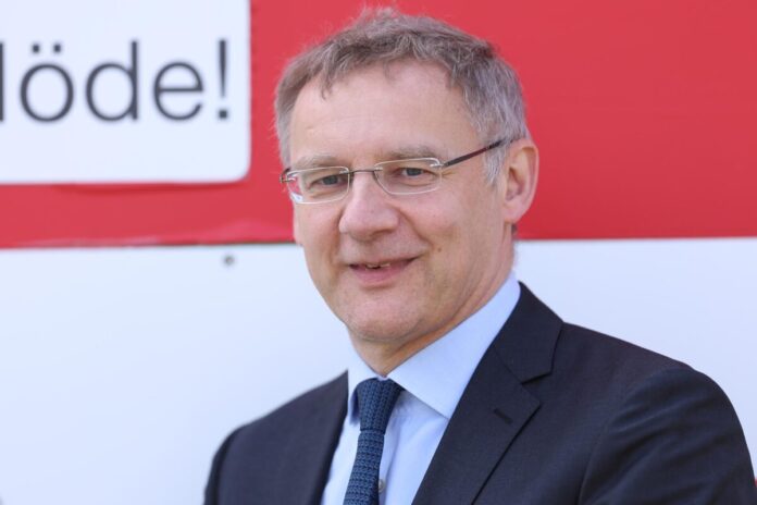 Eckhard Sauren
