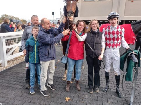 Halle: Favoritensieg auch bei den Dreijährigen Mabel