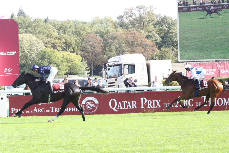 Puerto Rico ist unter Christophe Soumillon souverän voraus Foto: Hemke