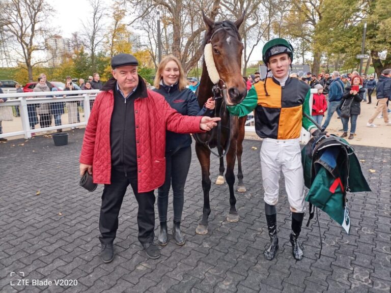 Sweet Lady erste Handicapsiegerin in Halle