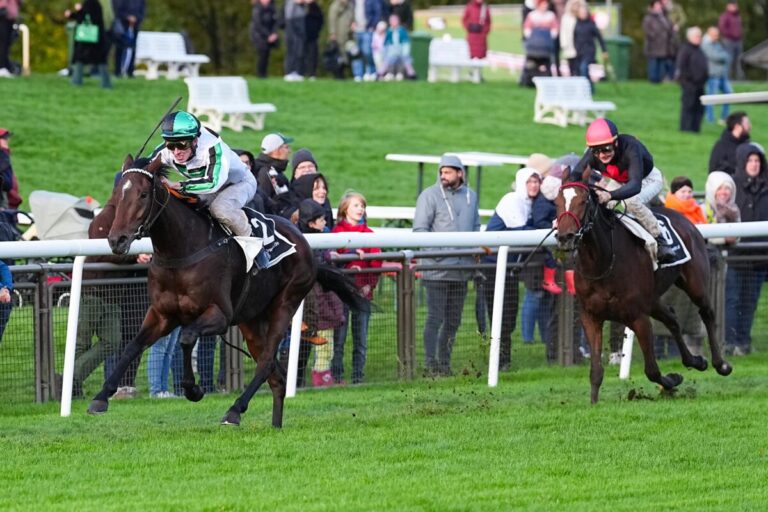 Deja vu-Erlebnis: Bahnspezialist Va bene im Ausgleich II vor Anatara