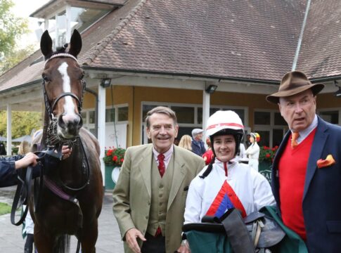 "Bisschen Glück gehabt": Reckes Nicosia letzte Badener Siegerin 2025 Nicosia und Team