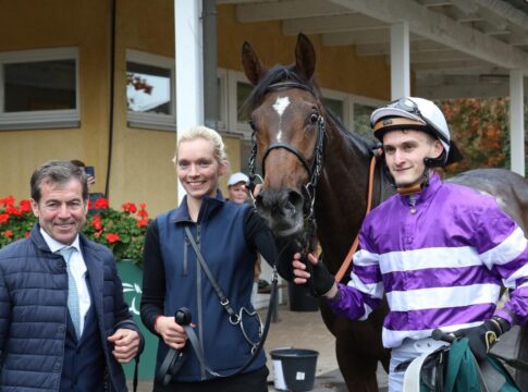 Kaufen - Laufen - Siegen - Northern Eclipse gibt gleich was zurück Northern Eclipse und Team