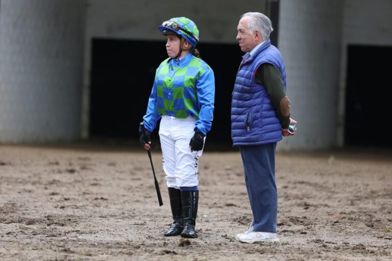 Mario Hofer: Ende einer großen Trainerkarriere – Tochter Steffi übernimmt