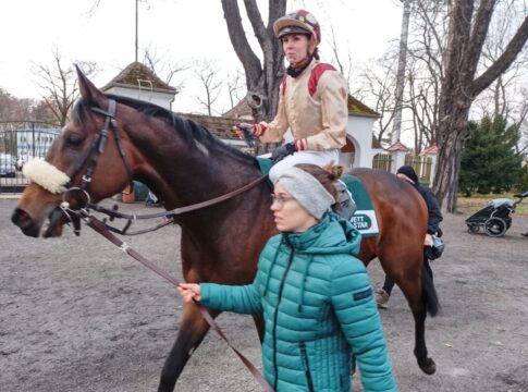 "Ein alter Profi": Luzum nach Verkehrsproblemen ein leichter Sieger Luzum