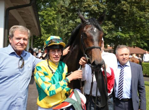 Pearl Diamond siegt unter Alexander Pietsch