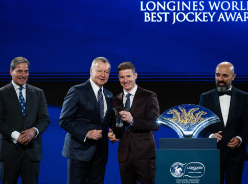 James McDonald "World's Best Jockey" - EB ehrt an Geburtstag Bild: Hong Kong Jockey Club