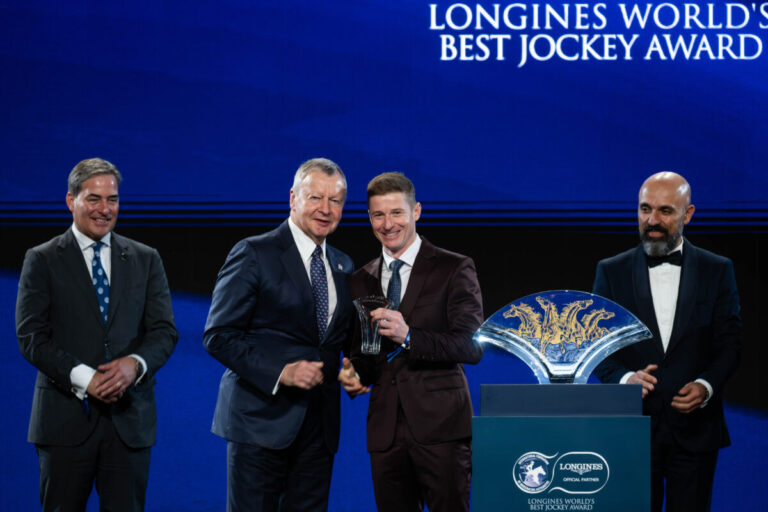 James McDonald „World’s Best Jockey“ – EB ehrt an Geburtstag