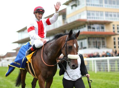 Loucas siegt unter Andrasch Starke im Ferdinand Leisten Memorial – BBAG Auktionsrennen