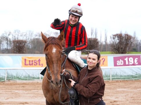 Mr Pablo geht spazieren - Korpas' siebter Saisonsieg Mr Pablo siegt unter Michal Abik