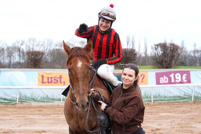 Mr Pablo siegt unter Michal Abik