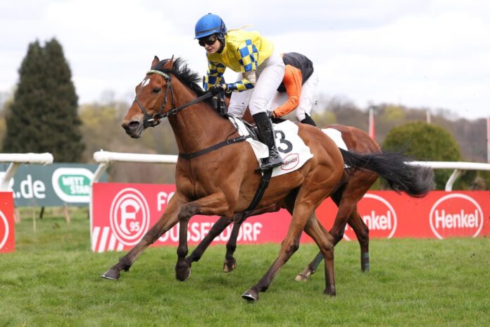 Crefelder siegt unter Nina Baltromei