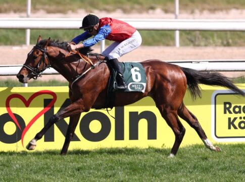 All Square siegt unter Bauyrzhan Murzabayev