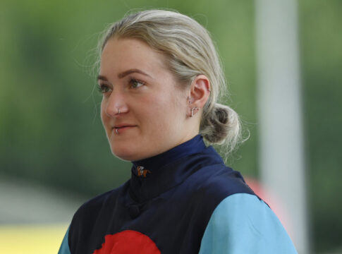Lilli-Marie Engels im Portrait (galoppfoto.de)