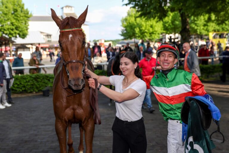 Lucky Shawna siegt unter Michael Cadeddu