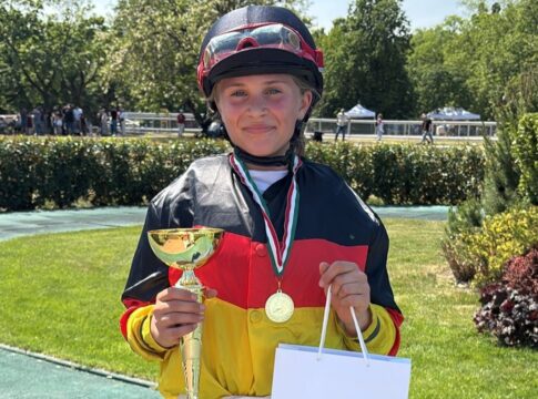 Perfekt – Luisa Keller gewinnt Auftakt der Fegentri Young Championship Luisa Keller