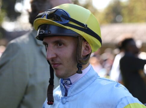 Pluto macht wuff – Da waren alle Gegner baff Adam Florian