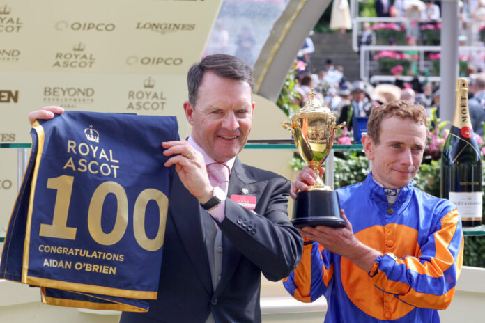 Aidan O'Brien und Ryan Moore nach dem Sieg von Scandinavia (galoppfoto.de) Aidan O'Brien und Ryan Moore nach dem Sieg von Scandinavia (galoppfoto.de)