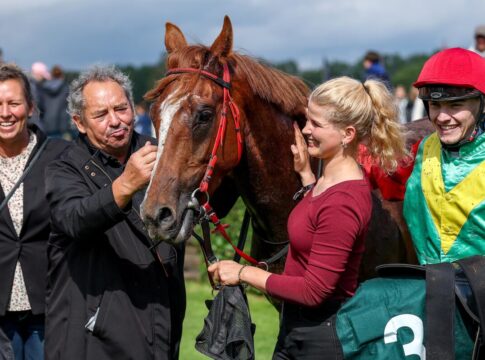 Obstler siegt unter Leon Wolff