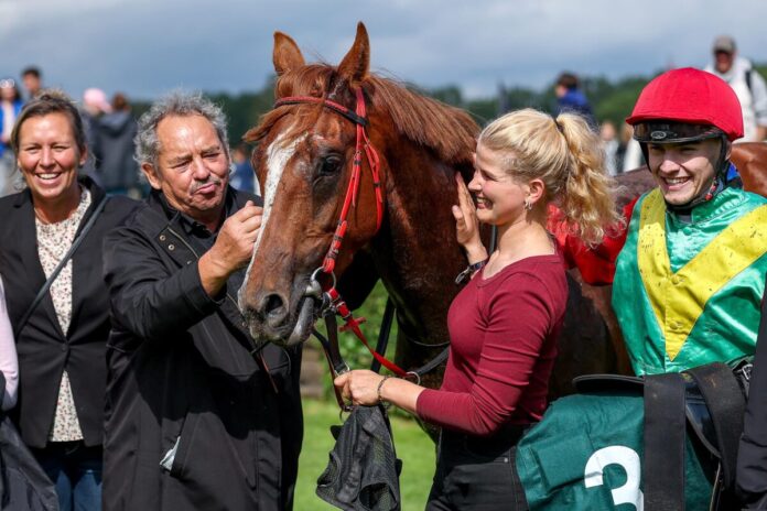 Obstler siegt unter Leon Wolff