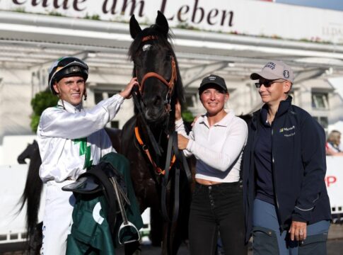 Wildpfad siegt unter Thore Hammer-Hansen