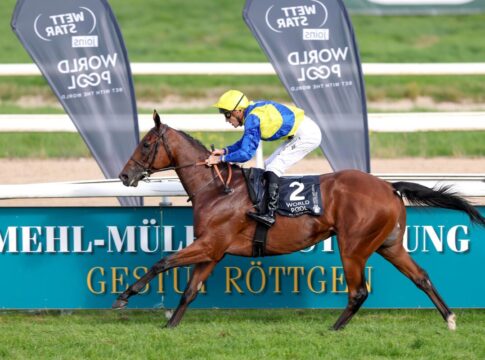 Internationale Handicapper sind mal "nett" – 100 Kilo für Goliath Goliath siegt unter Christophe Soumillon im Mehl-Mülhens-Stiftung - 64. Preis von Europa, Gr.1