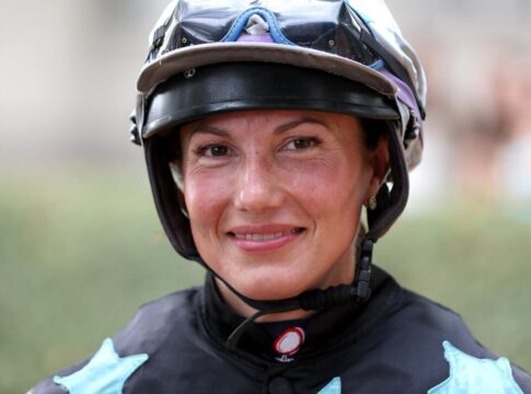 Nina Wagner im Portrait