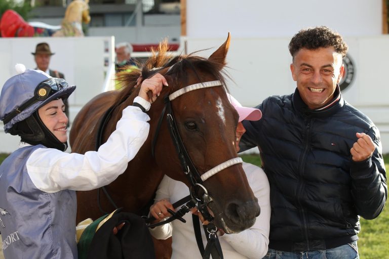 Adel Massaad nach Sieg von Daring Match in Hamburg