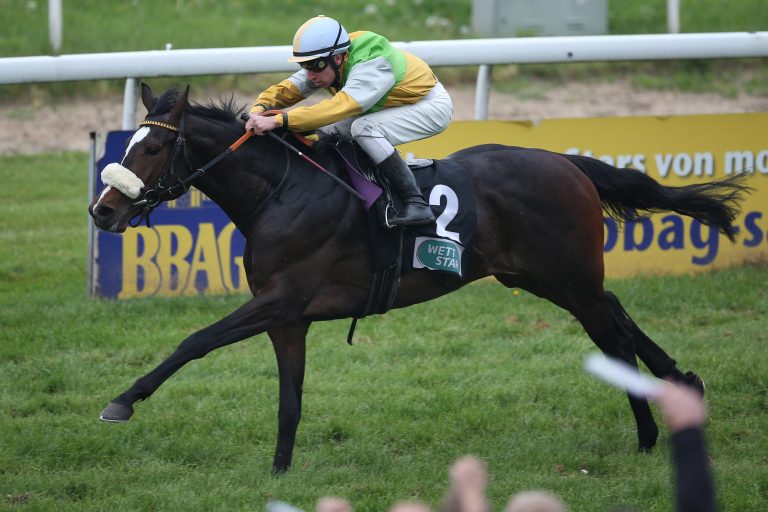 Agamemdon überrascht – Savile Row nicht mehr sieglos