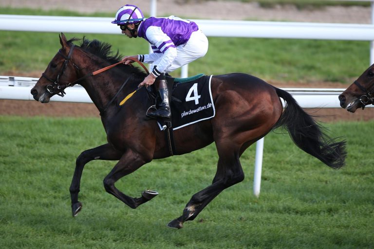 All for Arthur Vierter im Prix Turenne