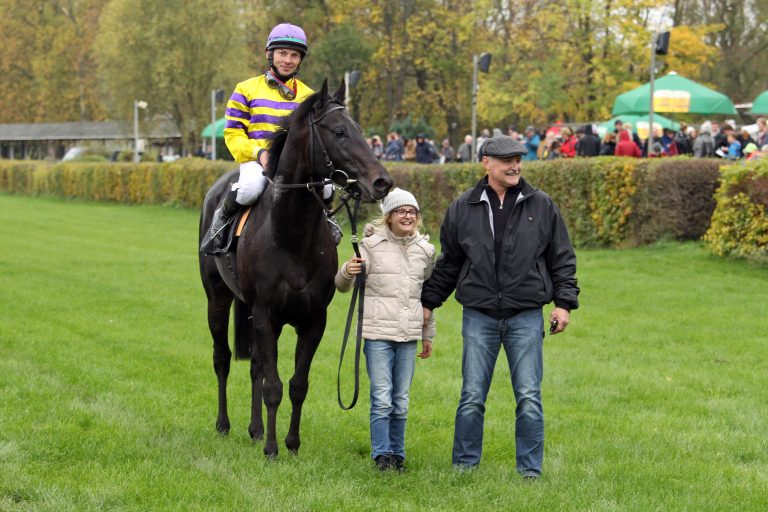 „Heiße Tasse“ am 26. Dezember in Mülheim