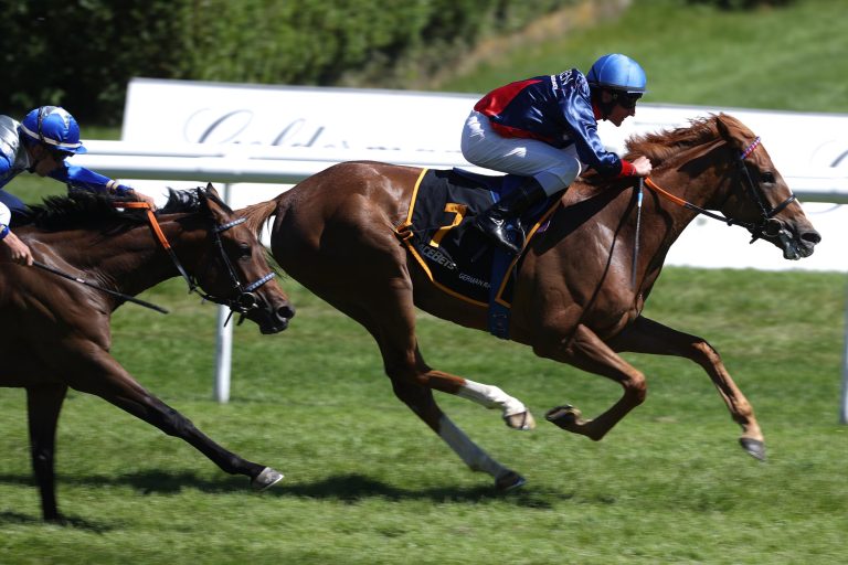 Ashiana wehrt alle Angriffe sicher ab