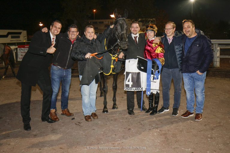 Fox Tin und Be A Wave siegen mit Verspätung