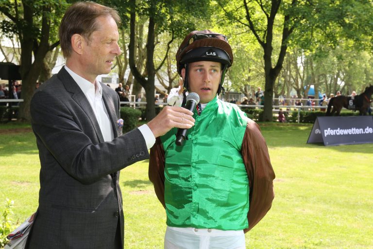 Nantes – 11.55 Uhr: Elfmeter für Deutschland