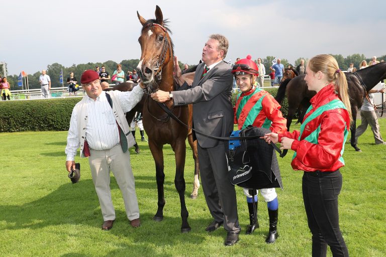 Boscaccio mit Riesenspeed bei den Zweijährigen