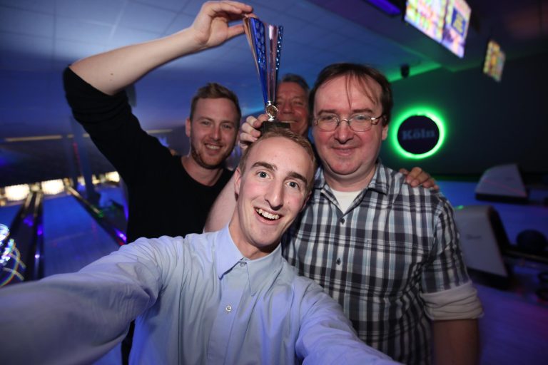 Sport-Welt gewinnt 1. Galopper Bowling Cup