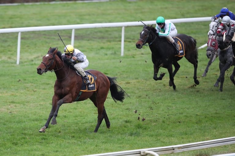 Camiro siegt überlegen