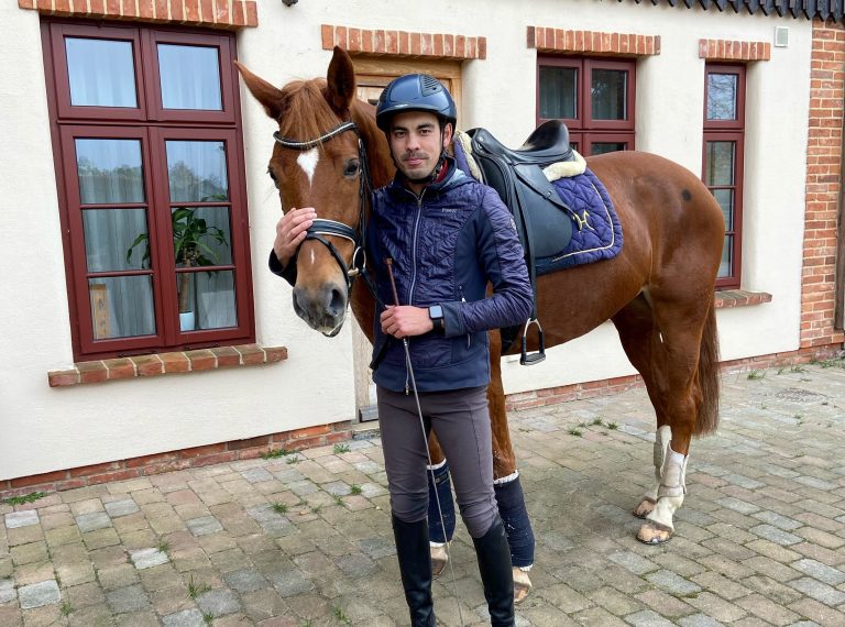 Cevin Chan siegt in der Dressur