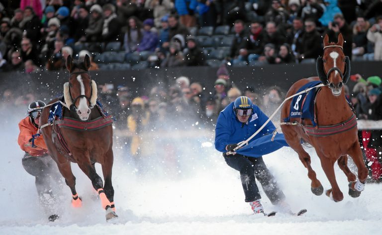 Decorum gewinnt überraschend das Skikjöring