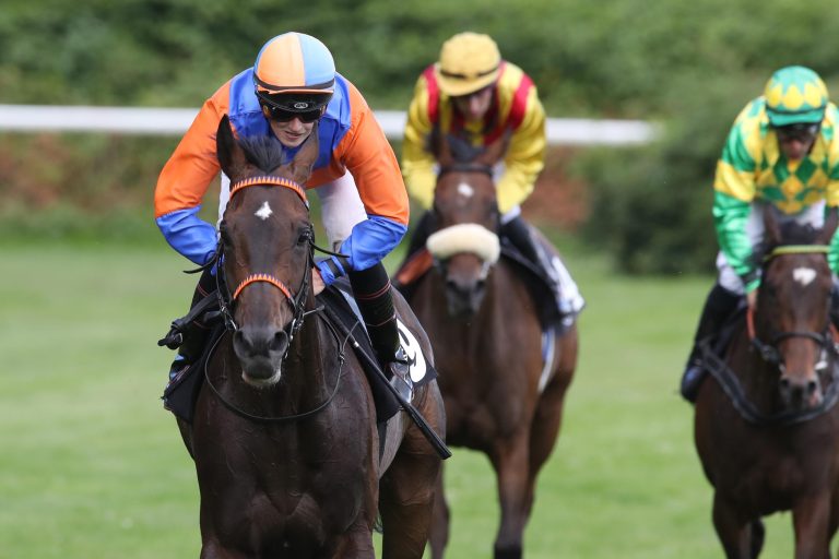 Dumas siegt unter Sibylle Vogt