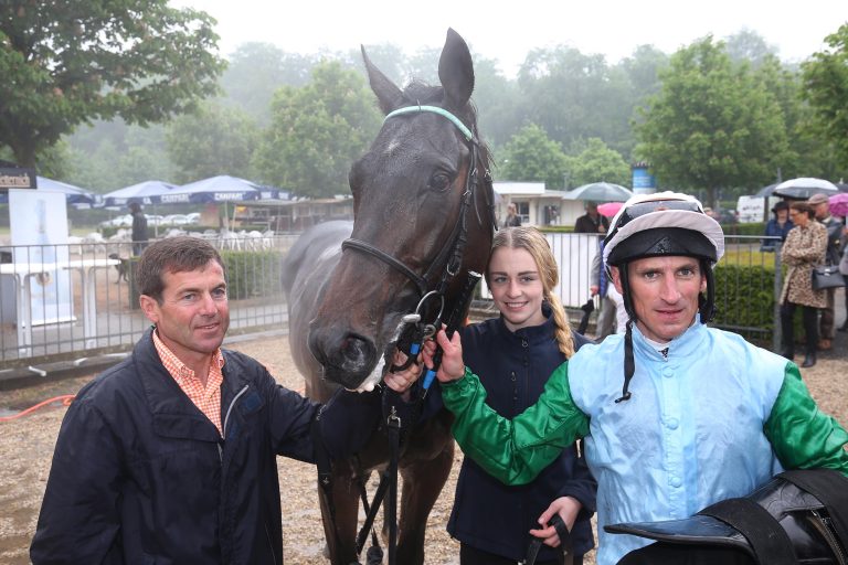 Ex-Derbystarter Ecco gewinnt „Bumper“