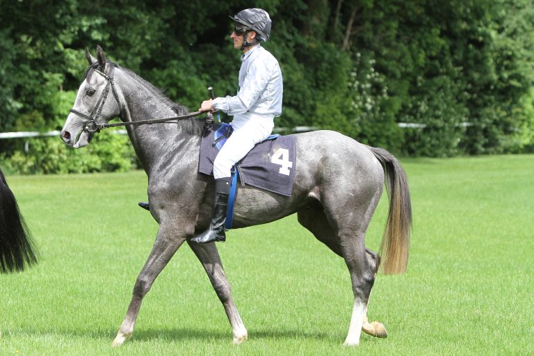 Höhentraining bringt den Sieg im Neuss-Opener