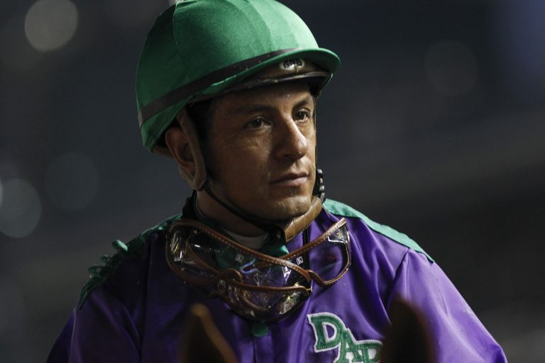Victor Espinoza plant Comeback