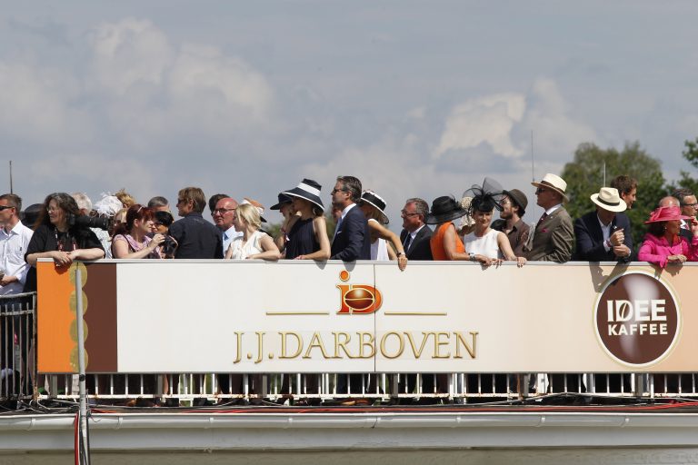Erster Bürgermeister kommt zum Deutschen Derby