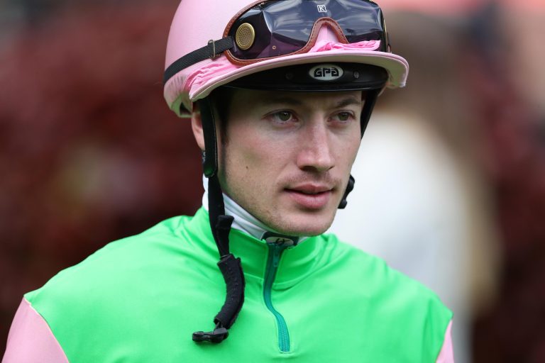 Nach Durststrecke: Antoine Hamelin feiert Meilenstein – 100 HK-Siege