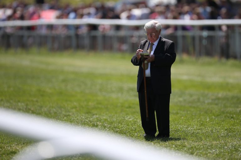 „Kamiros, Kondor, Kamiros, Kondor, Kamiros, Kondor!“