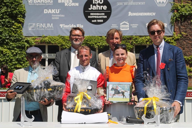 Erstes Rennpferd für Junge Besitzervereinigung