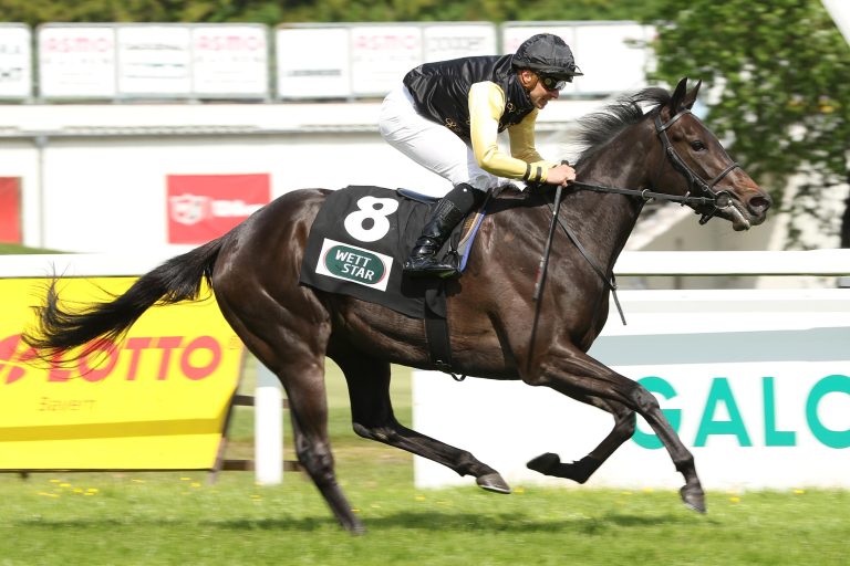 Jazzmatazz tanzt die Gegner beim Debüt aus